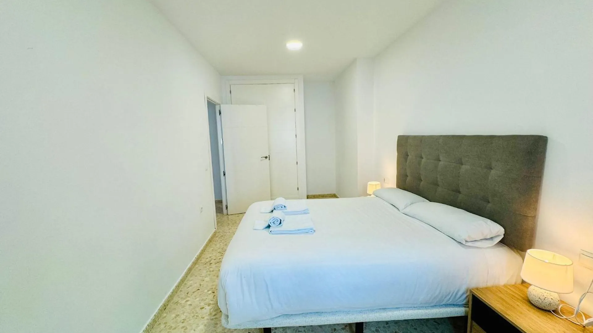 アパート Apartamentos La Muralla Grupo Ac Gestion カディス スペイン