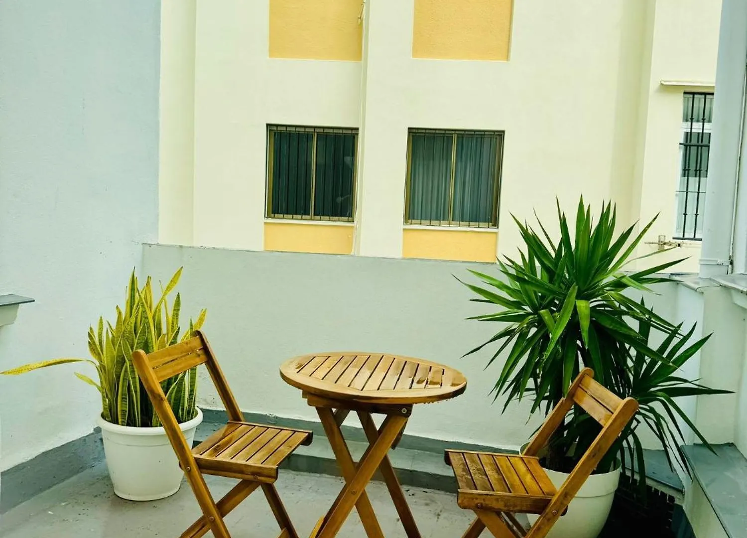 Apartamentos La Muralla Grupo Ac Gestion カディス アパート