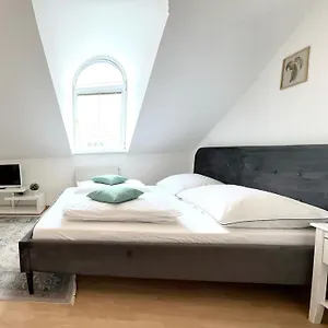 https://excellent-apartments.vienna-besthotels.com